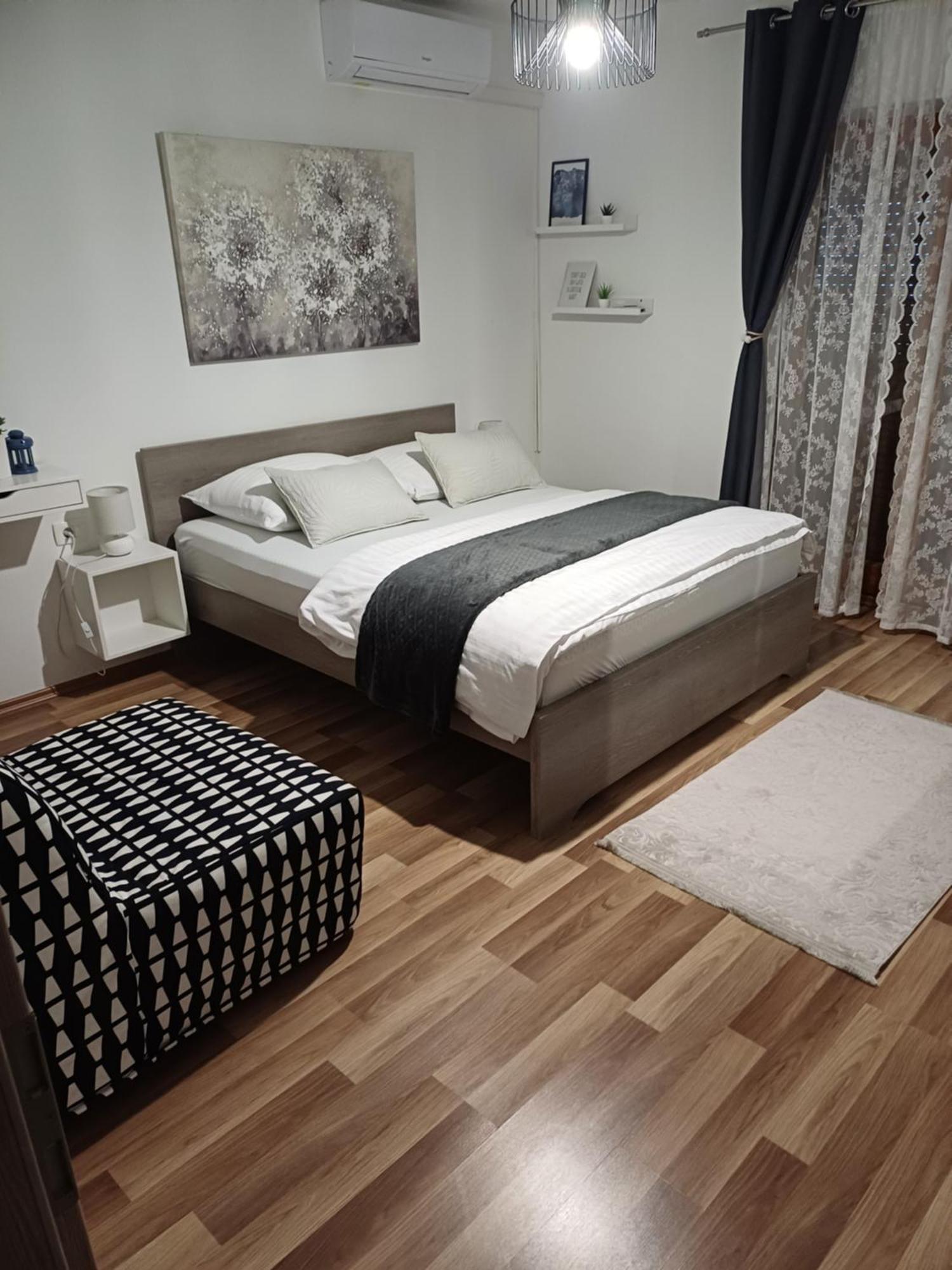 Josipa & Jelena Apartment Сень Экстерьер фото
